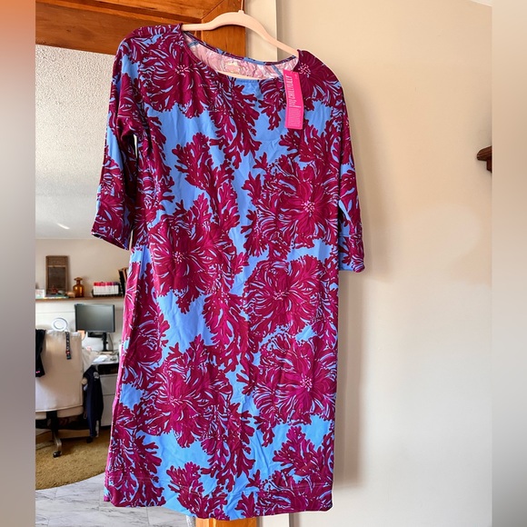 Size Small Lilly Pulitzer Printed Dress - Picture 1 of 3